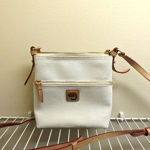 Pebbled Grain Dooney and Bourke crossbody